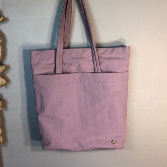 on my level bag lululemon